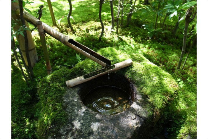 雨水を使って楽しみたい水琴窟の澄んだ音色