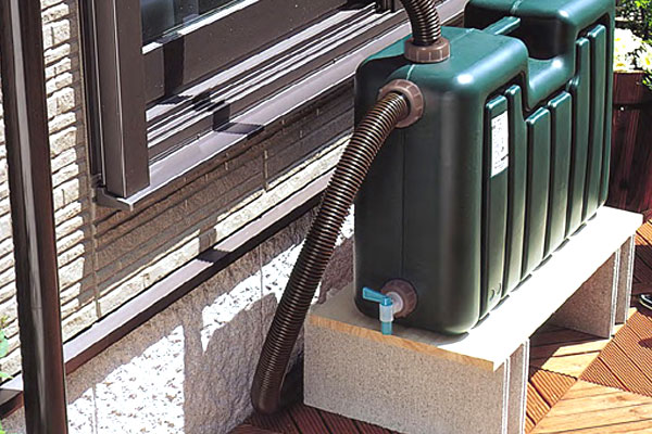 ミツギロン製雨水タンク80リットル