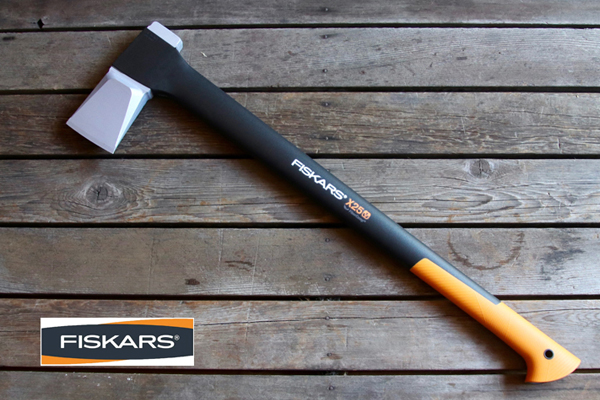 フィスカース　FISKARS　斧　グラスファイバー　ガーデンアックス　薪割り斧　X25　207010601