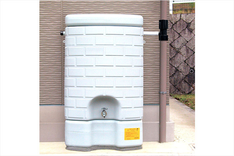 サンコー雨水タンク200リットル