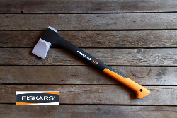 斧】 FISKARS フィスカース斧 ガーデンアックスプロX25 型番207010601